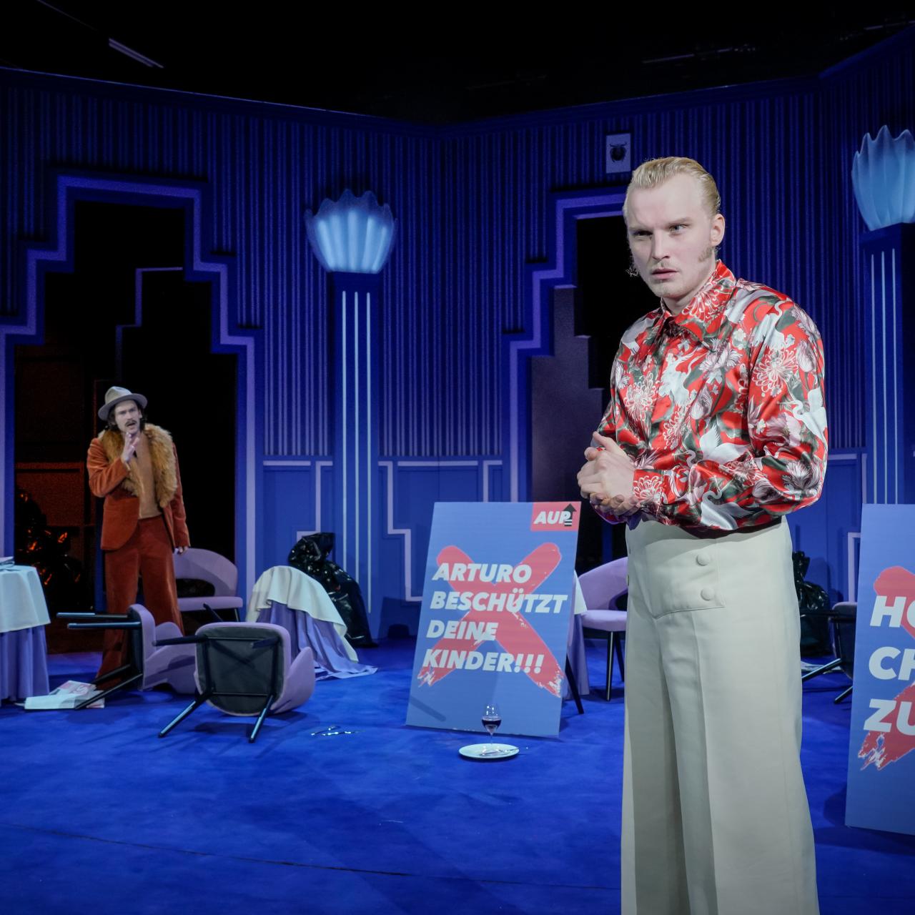 Der aufhaltsame Aufstieg des Arturo Ui, Volkstheater M&uuml;nchen